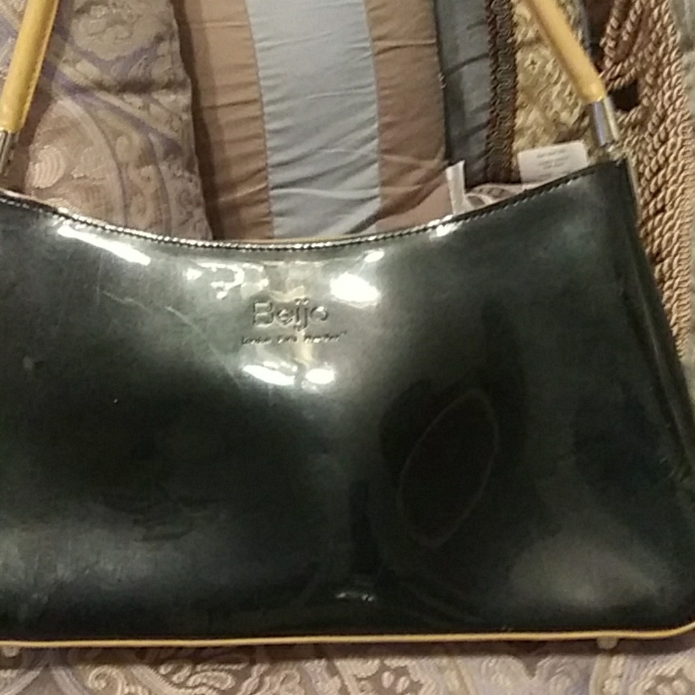 Purse - Picture 2 of 2
